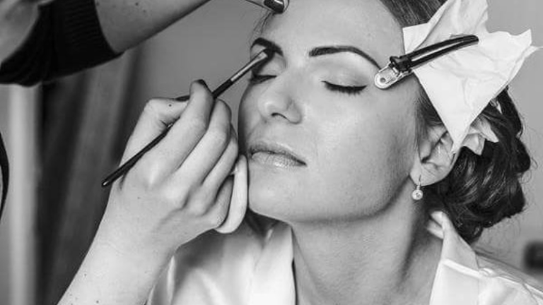 Read more about the article Make Up Artistry London