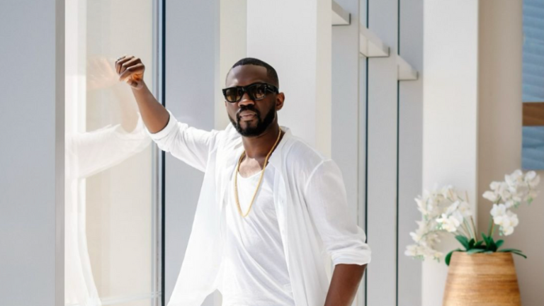 Read more about the article DJ tallest
