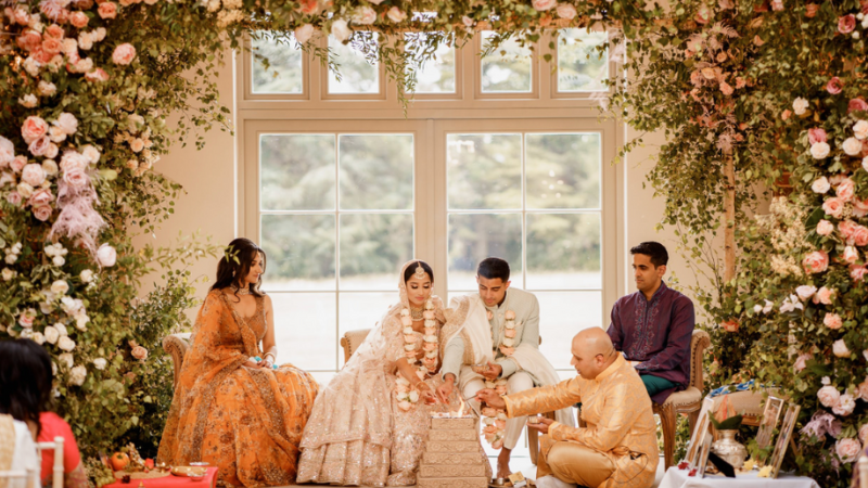 You are currently viewing The Wedding Touch